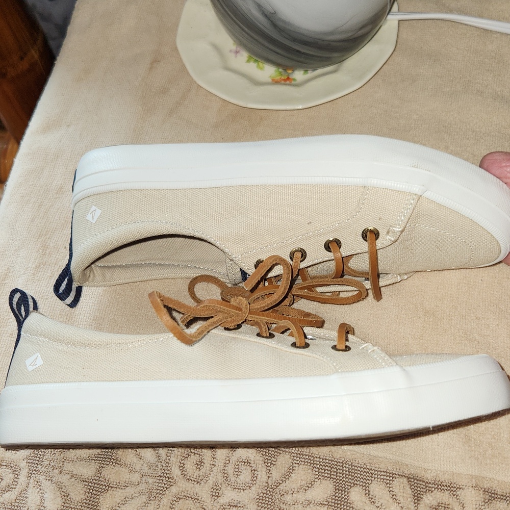 Sperry Shoes - Picture 7 of 12